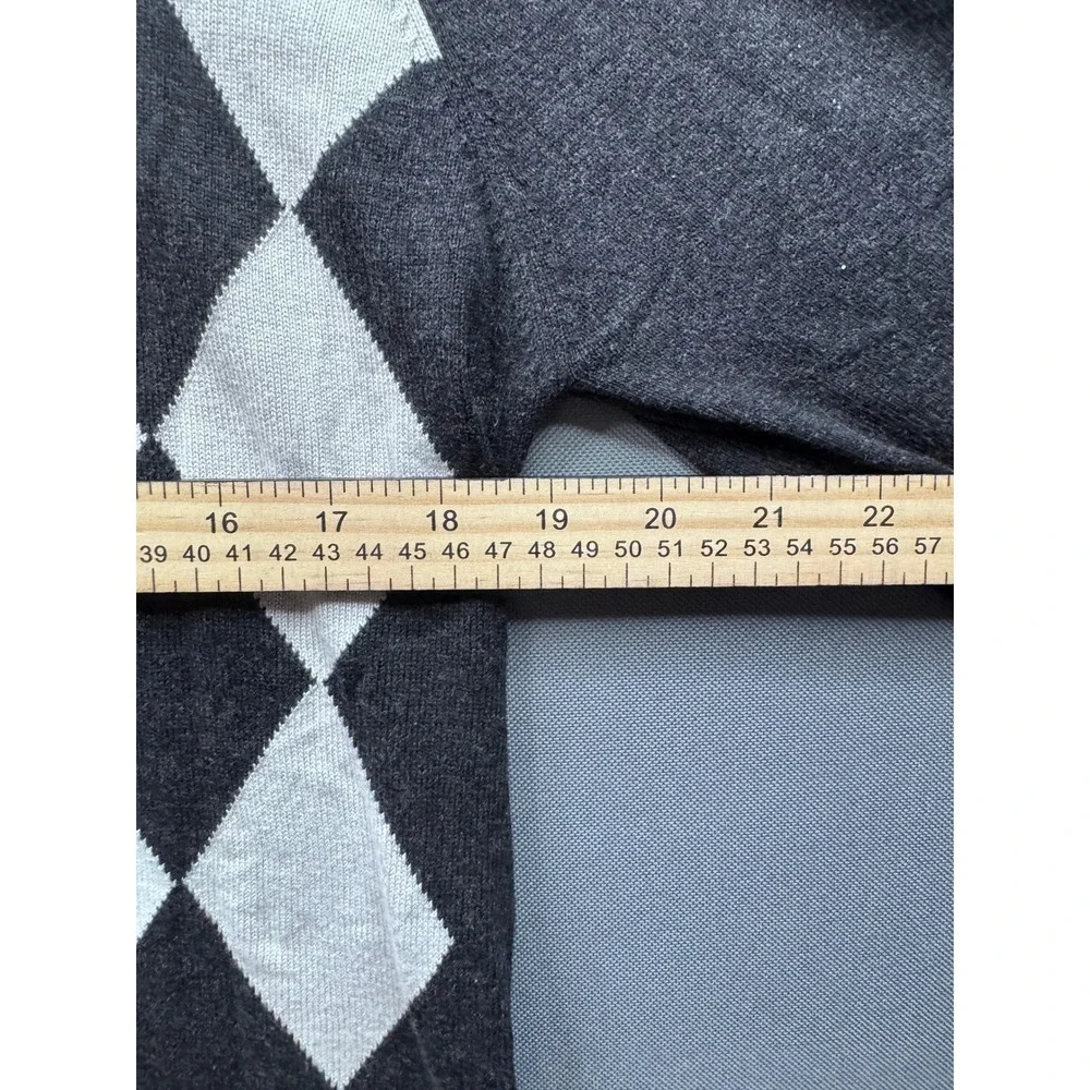Perry Ellis Men's Sweater‎ Charcoal Gray White Long Sleeve Crew Neck Size S